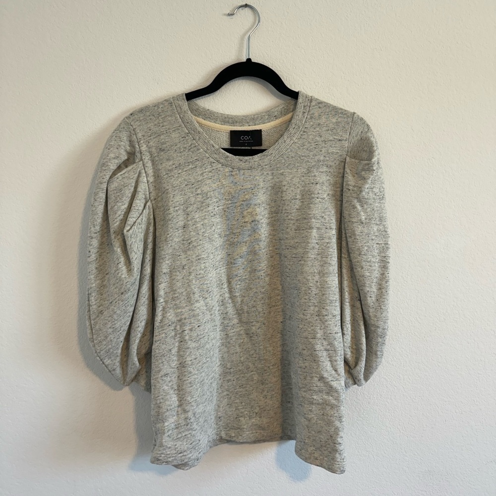Coa Women’s Gray Top Size 2 NWT‎